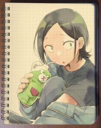 Rule 34 | 1boy, black hair, black shirt, cup, drinking, drinking straw, green eyes, hekicha, highres, holding, holding cup, kabe taijin, long sleeves, looking at viewer, male focus, off shoulder, paripi koumei, shirt, short hair, t-shirt, traditional media