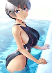 Rule 34 | 1girl, ass, bare shoulders, black one-piece swimsuit, blue eyes, blush, breasts, closed mouth, collarbone, competition swimsuit, fang, from side, grey hair, hair between eyes, highres, large breasts, looking at viewer, one-piece swimsuit, pool, poolside, short hair, smile, solo, standing, swimsuit, uzaki-chan wa asobitai!, uzaki hana, wa (genryusui), wading, water, wet