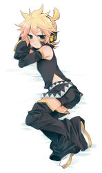 Rule 34 | 1boy, blush, child, highleg, highleg leotard, kagamine len, leotard, male focus, project diva (series), project diva 2nd, simple background, solo, tagme, vocaloid, white background, yomorin