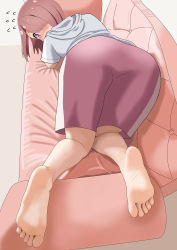 Rule 34 | 1girl, absurdres, all fours, ass, barefoot, bent over, blush, brown hair, couch, feet, foot focus, hair over one eye, highres, hood, hoodie, hoshino miyako (wataten), looking at viewer, looking back, md5 mismatch, nush advance, pink eyes, resolution mismatch, shorts, soles, solo, source smaller, toes, watashi ni tenshi ga maiorita!