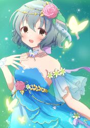 Rule 34 | 1girl, antenna hair, bare shoulders, belly chain, blue dress, blue sleeves, blush, bow, brown eyes, bug, butterfly, butterfly brooch, detached sleeves, dot nose, dress, flat chest, flower, gradient background, green background, grey hair, hair flower, hair ornament, hand up, head chain, highres, idolmaster, idolmaster cinderella girls, idolmaster cinderella girls starlight stage, insect, jewelry, kahiika, lace collar, layered dress, light particles, looking at viewer, mole, mole under eye, narumiya yume, necklace, open mouth, pearl necklace, pink flower, purple bow, see-through, see-through sleeves, short hair, simple background, smile, solo, strapless, strapless dress, upper body, white wrist cuffs, wrist cuffs, yellow butterfly