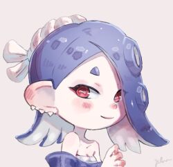 Rule 34 | 1girl, artist name, asymmetrical hair, bare shoulders, blue hair, blush, breasts, cephalopod eyes, cleavage, closed mouth, commentary, ear blush, earrings, eyeliner, eyes visible through hair, grey background, hand up, horizontal pupils, jewelry, long hair, makeup, multiple earrings, nintendo, octoling, plum0o0, poncho, red eyeliner, red eyes, sarashi, see-through, shiver (splatoon), short eyebrows, signature, simple background, smile, solo, splatoon (series), splatoon 3, symbol-only commentary, tooth earrings, upper body