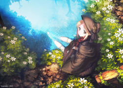 Rule 34 | 1girl, barefoot, blonde hair, bloodborne, day, doll joints, dress, flower, hat, hunter (bloodborne), joints, leaf, looking at viewer, looking up, outdoors, plain doll, ripples, ritsuki, rock, sitting, slug, soaking feet, solo, spoilers, sunlight, tree, water, yellow eyes