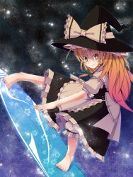 Rule 34 | 1girl, bad id, bad nicoseiga id, barefoot, blonde hair, bow, braid, female focus, frills, hair bow, hat, kirisame marisa, long hair, sanuki (zigzagflamberge), sky, smile, solo, star (sky), star (symbol), starry sky, surfboard, surfing, touhou, witch, witch hat, yellow eyes