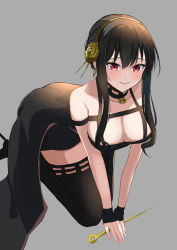 Rule 34 | 1girl, absurdres, all fours, bare shoulders, black gloves, black hair, blush, boots, breasts, closed mouth, dagger, fingerless gloves, flower, gloves, gold hairband, grey background, hair flower, hair ornament, hairband, high heel boots, high heels, highres, holding, holding dagger, holding knife, holding weapon, knife, kunizaki, large breasts, long hair, red eyes, rose, sidelocks, simple background, smile, solo, spikes, spy x family, thighhighs, weapon, yor briar, zettai ryouiki