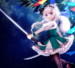 Rule 34 | 1girl, adapted costume, alternate costume, ankle boots, arm up, bamboo, black footwear, black pantyhose, blue eyes, blush, boots, commentary request, dress, dual wielding, foot out of frame, frilled dress, frills, from side, green dress, hairband, holding, holding sword, holding weapon, konpaku youmu, konpaku youmu (ghost), layered dress, light blush, lolita hairband, looking at viewer, milky way, night, night sky, open mouth, outdoors, pantyhose, partial commentary, puffy short sleeves, puffy sleeves, sakizaki saki-p, shooting star, short hair, short sleeves, silver hair, sky, solo, standing, standing on one leg, star (sky), starry sky, sword, tanabata, tanzaku, teeth, touhou, upper teeth only, weapon, wrist cuffs