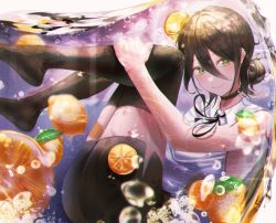 Rule 34 | 1girl, black choker, black hair, black ribbon, black thighhighs, blush, bubble, chainsaw man, choker, closed mouth, collared shirt, commentary, cup, food, fruit, full body, glass, green eyes, hair between eyes, hair bun, in container, in cup, isobe47, lemon, lemon slice, looking at viewer, neck ribbon, reze (chainsaw man), ribbon, shirt, short hair, short shorts, shorts, side slit, single hair bun, sleeveless, sleeveless shirt, smile, solo, submerged, thighhighs, thighs, underwater, water, white shirt, wing collar, zettai ryouiki