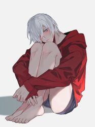 Rule 34 | 1boy, barefoot, bishounen, blue eyes, blush, dante (devil may cry), devil may cry, devil may cry (series), devil may cry 3, hand on own knee, highres, hood, hoodie, male focus, red hoodie, shigu dmc, shorts, simple background, sitting, solo, solo focus, white background, white hair