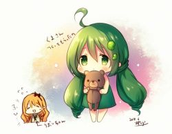 Rule 34 | 2girls, :&lt;, :d, ahoge, azu torako, bare arms, bare shoulders, barefoot, black bow, blush, bow, chibi, closed eyes, closed mouth, dress, flying sweatdrops, green dress, green eyes, green hair, green shirt, hair between eyes, hair bow, hair ornament, holding, holding stuffed toy, multiple girls, open mouth, orange hair, original, shirt, sleeveless, sleeveless dress, smile, solo focus, standing, stuffed animal, stuffed toy, teddy bear, translation request, twintails