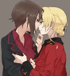 Rule 34 | 10s, 2girls, blonde hair, blue eyes, brown hair, darjeeling (girls und panzer), girls und panzer, grabbing another&#039;s chin, grey background, hand on another&#039;s chin, imminent kiss, multiple girls, nishizumi maho, off shoulder, ree (re-19), short hair, yuri