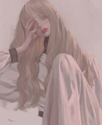 Rule 34 | 12yun30, 1girl, blonde hair, dress, expressionless, grey background, grey eyes, hand on own face, head tilt, highres, knee up, lips, long dress, long hair, long sleeves, looking at viewer, one eye closed, original, red nails, simple background, solo, white dress