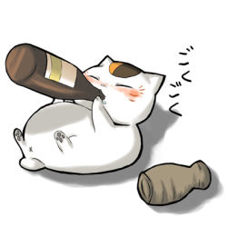 Rule 34 | 00s, alcohol, bottle, cat, drunk, fat, kuga asumi, lowres, natsume yuujinchou, no humans, nyanko-sensei, sake, solo