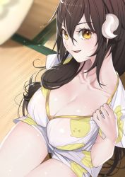 Rule 34 | &gt; &lt;, 1girl, animal print, azur lane, breasts, brown hair, cleavage, curled horns, from above, gold trim, hair between eyes, horns, indoors, large breasts, long hair, manjuu (azur lane), mikasa (azur lane), mikasa (reverence for rest and relaxation) (azur lane), official alternate costume, ootani nonno, shiny skin, shirt, short sleeves, shorts, solo, thigh gap, white horns, white shirt, white shorts, yellow eyes