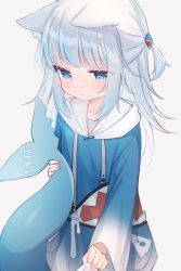 Rule 34 | 1girl, absurdres, animal ears, blue eyes, blue hair, blue hoodie, blunt bangs, blush, cat ears, collarbone, commentary, cowboy shot, drawstring, ears down, fins, fish tail, gawr gura, gawr gura (1st costume), grey background, hair ornament, highres, holding own tail, hololive, hololive english, hood, hood down, hoodie, huge filesize, kemonomimi mode, long hair, long sleeves, looking away, looking down, multicolored hair, open mouth, romaji commentary, shark tail, sharp teeth, shouu-kun, silver hair, solo, streaked hair, tail, teeth, two side up, virtual youtuber