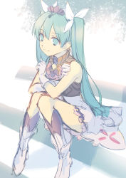 Rule 34 | 1girl, akiyoshi haru, ankle boots, ascot, black socks, boots, brooch, crossed legs, frey (rune factory), gloves, green hair, jewelry, kneehighs, knees together feet apart, long hair, miniskirt, no pupils, rune factory, rune factory 4, sitting, sketch, skirt, sleeveless, smile, socks, solo, tiara, twintails, white gloves