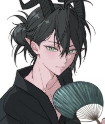 1boy bishounen black_hair black_kimono commentary dragon_boy dragon_horns hair_between_eyes hair_bun hand_fan highres holding holding_fan horns japanese_clothes kimono light_smile looking_at_viewer male_focus malleus_draconia messy_hair paper_fan pointy_ears simple_background slit_pupils symbol-only_commentary twisted_wonderland udonh upper_body white_background