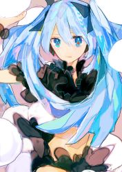 Rule 34 | 1girl, blue eyes, blue hair, bow, bracelet, crop top, hair between eyes, hair bow, hair ribbon, hatsune miku, jewelry, kazuka, long hair, looking at viewer, matching hair/eyes, midriff, pink background, ribbon, simple background, skirt, solo, twintails, vocaloid