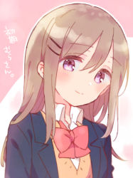 1girl, adachi to shimamura, bangs, blazer, blue jacket, blush, bow, brown hair, brown sweater, closed mouth, collared shirt, eyebrows visible through hair, hair between eyes, hair ornament, hairclip, highres, jacket, long hair, looking at viewer, multicolored hair, open blazer, open clothes, open jacket, outline, pink background, purple eyes, red bow, school uniform, shimamura hougetsu, shirt, smile, solo, sorimachi-doufu, sweater, translation request, two-tone hair, upper body, white background, white outline, white shirt