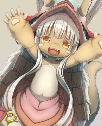 Rule 34 | 1girl, blush, brown background, brown eyes, colored eyelashes, fangs, furry, furry female, long hair, looking at viewer, made in abyss, nanachi (made in abyss), open mouth, simple background, smile, solo, tsuji, upper body, white hair
