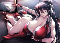 Rule 34 | 1girl, absurdres, arm guards, black hair, breasts, cleavage, cosplay, fatal fury, female focus, folded fan, folding fan, haganef, hand fan, high school dxd, highres, himejima akeno, holding, holding fan, huge breasts, long hair, looking at viewer, lying, on floor, on side, one eye closed, open mouth, pelvic curtain, ponytail, red eyes, rope, shiranui mai, shiranui mai (cosplay), smile, snk, the king of fighters, wink