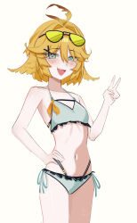 1girl ahoge alternate_costume aqua_bikini aqua_eyes bikini blonde_hair breasts cowboy_shot dokibird_(vtuber) dokibird_(vtuber)_(bounty_hunter) eyewear_on_head hair_ornament hairclip hand_on_own_hip highres indie_virtual_youtuber kalm_ol looking_at_viewer navel open_mouth short_hair simple_background small_breasts smile solo standing sunglasses swimsuit teeth upper_teeth_only v virtual_youtuber white_background