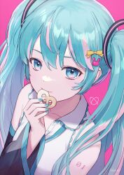 Rule 34 | 1girl, absurdres, ashika (yftcc948), bare shoulders, black sleeves, blue eyes, blue hair, bow, closed mouth, collarbone, collared shirt, commentary request, detached sleeves, dress shirt, eyebrows hidden by hair, food, hair between eyes, hair bow, hair ornament, hatsune miku, highres, holding, holding food, long hair, long sleeves, looking at viewer, multicolored hair, pink background, pink hair, rabbit hair ornament, shirt, simple background, sleeveless, sleeveless shirt, smile, solo, streaked hair, upper body, very long hair, vocaloid, white shirt, wide sleeves, yellow bow