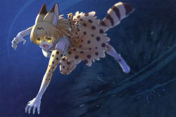 Rule 34 | 10s, 1girl, animal ears, bad id, bad pixiv id, blonde hair, commentary, dark, elbow gloves, fang, gloves, glowing, glowing eyes, inukoro (spa), kemono friends, open mouth, outstretched arms, pouncing, serval (kemono friends), serval print, serval tail, short hair, skirt, slit pupils, solo, tail, yellow eyes