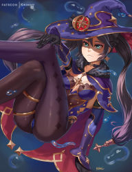 Rule 34 | 1girl, artist name, black gloves, black hair, black legwear, breasts, cameltoe, capelet, cleavage, floating, genshin impact, gloves, green eyes, hand on own knee, hat, kikino, long hair, mona (genshin impact), parted lips, purple capelet, purple hat, skindentation, small breasts, solo, thigh strap, very long hair, witch hat