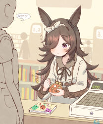 Rule 34 | 1girl, animal ears, blurry, blurry background, cash register, casual, clenched hand, closed mouth, commentary request, hair over one eye, headband, highres, horse ears, horse girl, horse tail, long hair, purple eyes, rakugakiraid, rice shower (umamusume), signature, solo focus, tail, translation request, umamusume, wallet