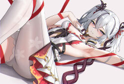 1girl absurdres armpits black_flower black_hair breasts camellia camellya_(wuthering_waves) clothing_cutout commentary cropped_legs floral_print flower grey_eyes heart heart-shaped_pupils highres hundun_no_bifang multicolored_hair navel_cutout red_ribbon ribbon short_twintails small_breasts smile symbol-shaped_pupils tacet_mark_(wuthering_waves) thighhighs twintails white_background white_hair white_thighhighs wuthering_waves