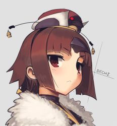 Rule 34 | 1girl, :&lt;, animal, animal on head, benienma (fate), bird, bird on head, boa (brianoa), brown hair, closed mouth, fate/grand order, fate (series), grey background, highres, horns, looking at viewer, on head, parted bangs, portrait, red eyes, short hair, simple background, single horn, solo