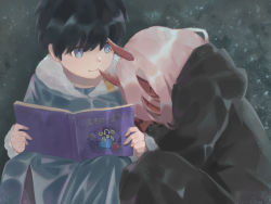 Rule 34 | 10s, 1boy, 1girl, bandages, black cloak, black hair, blue eyes, book, cloak, colored skin, commentary request, couple, darling in the franxx, closed eyes, hetero, hiro (darling in the franxx), holding, holding book, hood, hooded cloak, horns, long hair, looking at viewer, oni horns, open book, parka, pink hair, red horns, red skin, short hair, sleeping, sleeping on person, spoilers, user zmkc4443, aged down, zero two (darling in the franxx)