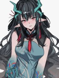 Rule 34 | 1girl, aogisa, aqua dress, aqua hair, arknights, bare shoulders, black hair, breasts, china dress, chinese clothes, dress, dusk (arknights), dusk (everything is a miracle) (arknights), grey background, hair between eyes, highres, horns, long hair, looking at viewer, medium breasts, multicolored hair, official alternate costume, parted lips, pointy ears, red eyes, simple background, solo, streaked hair, upper body, very long hair