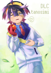 Rule 34 | 1boy, absurdres, apple, black hair, blue shirt, collared shirt, colored inner hair, commentary request, creatures (company), food, fruit, game freak, gloves, green background, hair between eyes, hairband, highres, holding, holding food, holding fruit, holding strap, jacket, kieran (pokemon), long sleeves, male focus, multicolored hair, necktie, ni (7no8210mare), nintendo, pants, pokemon, pokemon sv, red gloves, red necktie, shirt, single glove, solo, speech bubble, white jacket, white pants, yellow hairband, zipper, zipper pull tab