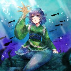 Rule 34 | 1girl, blue eyes, blue hair, commentary request, fins, fish, frilled kimono, frills, full body, green kimono, head fins, highres, japanese clothes, kimono, koishi kawaiine, long sleeves, looking at viewer, mermaid, monster girl, open mouth, outdoors, sash, short hair, sitting, touhou, underwater, wakasagihime, wide sleeves