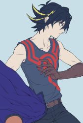 Rule 34 | 1boy, bare shoulders, belt, black hair, blonde hair, blue background, blue eyes, closed mouth, dm owr, fudo yusei, gloves, male focus, multicolored hair, profile, shirt, simple background, sleeveless, sleeveless shirt, solo, streaked hair, upper body, yu-gi-oh!, yu-gi-oh! 5d&#039;s
