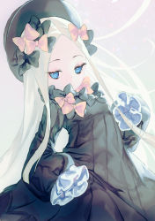 Rule 34 | 1girl, abigail williams (fate), black bow, black dress, black hat, black joa, blonde hair, blue eyes, bow, brown background, commentary request, covered mouth, dress, fate/grand order, fate (series), gradient background, grey background, hair bow, hands in opposite sleeves, hat, highres, long hair, long sleeves, looking at viewer, orange bow, parted bangs, solo, very long hair