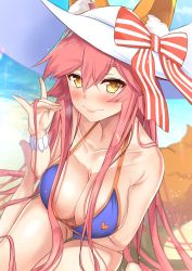 Rule 34 | 1girl, animal ears, beach, bikini, blush, bracelet, breasts, cleavage, day, dutch angle, fate/grand order, fate (series), fox ears, fox shadow puppet, fox tail, hat, jewelry, large breasts, long hair, looking at another, ocean, pink hair, solo, swimsuit, tail, tamamo (fate), tamamo no mae (fate/extra), tamamo no mae (swimsuit lancer) (fate), tamamo no mae (swimsuit lancer) (third ascension) (fate), thigh gap, untue, very long hair, yellow eyes