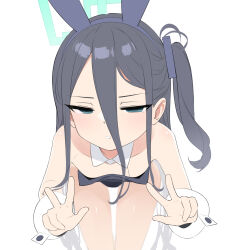 1girl alternate_costume animal_ears aris_(blue_archive) black_hair black_leotard blue_archive blue_eyes double_v fake_animal_ears highres kandori leotard long_hair looking_at_viewer playboy_bunny rabbit_ears simple_background solo v white_background wrist_cuffs