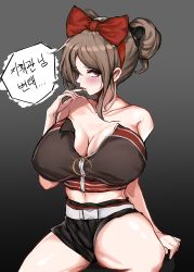 Rule 34 | 1girl, absurdres, arm behind back, bad id, bad pixiv id, bare shoulders, black shorts, blush, bow, breasts, brown hair, cleavage, collarbone, double bun, finger to mouth, girls&#039; frontline, hair bow, hair bun, hand on back, highres, huge breasts, large breasts, light brown hair, looking at viewer, loveu, medium hair, navel, open mouth, p90 (girls&#039; frontline), p90 (scarlet turbo) (girls&#039; frontline), purple eyes, red bow, shorts, simple background, sitting, solo, thighs, translation request
