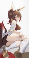 Rule 34 | 1girl, absurdres, animal ears, ass, black shorts, breasts, brown hair, commentary request, detached sleeves, fox ears, fox tail, green eyes, grey background, high heels, highres, honkai: star rail, honkai (series), large breasts, long hair, looking at viewer, ponytail, sazanami (re n rentaro), short shorts, short sleeves, shorts, sidelocks, simple background, smile, solo, tail, thick thighs, thighs, tingyun (honkai: star rail)