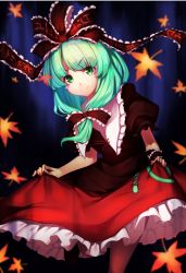 Rule 34 | 1girl, autumn leaves, black background, blue background, bow, brown dress, brown sleeves, closed mouth, collar, dress, frills, green eyes, green hair, hair bow, holding, kagiyama hina, kaiza (rider000), leaf, looking at viewer, puffy short sleeves, puffy sleeves, red bow, red dress, short sleeves, smile, solo, standing, touhou, white collar