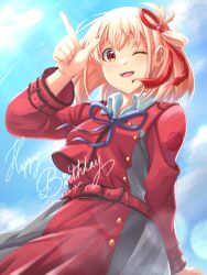 Rule 34 | 1girl, absurdres, belt, blonde hair, blue ribbon, blue sky, blush, cloud, collared shirt, commentary, day, dress, english commentary, floating hair, grey dress, hair ribbon, hand up, happy birthday, highres, index finger raised, kuromahikaren, lens flare, long sleeves, looking at viewer, lycoris recoil, lycoris uniform, neck ribbon, nishikigi chisato, one eye closed, one side up, open mouth, outdoors, red belt, red dress, red eyes, red ribbon, ribbon, shirt, short hair, sidelocks, sky, smile, solo, teeth, two-tone dress, upper teeth only, white shirt