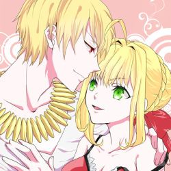 Rule 34 | 10s, 1boy, 1girl, ahoge, auoyoi, blonde hair, fate/extra, fate/extra ccc, fate (series), gilgamesh (fate), green eyes, hair ribbon, hetero, jewelry, necklace, nero claudius (fate), nero claudius (fate) (all), nero claudius (fate/extra), official alternate costume, open mouth, red eyes, ribbon, short hair, smile