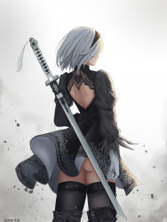 Rule 34 | 1girl, absurdres, artist name, ass, back, black dress, black hairband, black thighhighs, boots, cozie178, dress, feet out of frame, gloves, hairband, highres, knee boots, nier (series), nier:automata, short hair, silver hair, simple background, solo, standing, sword, thighhighs, weapon, weapon on back, white gloves, 2b (nier:automata)
