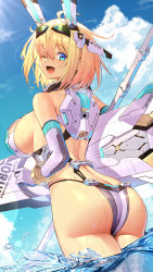 Rule 34 | 1girl, ;d, ahoge, armor, ass, back, bare shoulders, bikini armor, blonde hair, blue eyes, blue sky, blush, bracelet, breasts, cloud, cowboy shot, day, elbow gloves, from behind, gloves, goggles, goggles on head, headgear, highres, huge weapon, jewelry, large breasts, looking at viewer, looking back, mechanical ears, one eye closed, open mouth, original, outdoors, short hair, sideboob, sky, smile, solo, sophia f shirring, sparkle, takamine nadare, wading, water, weapon, white gloves