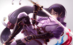 1girl armor blush bodysuit breasts fate/grand_order fate_(series) female_focus fingerless_gloves from_side gloves holding holding_sword holding_weapon japanese_armor katana kote large_breasts long_hair looking_at_viewer looking_to_the_side low-tied_long_hair minamoto_no_raikou_(fate) purple_bodysuit purple_eyes purple_hair smile solo sword very_long_hair weapon yude