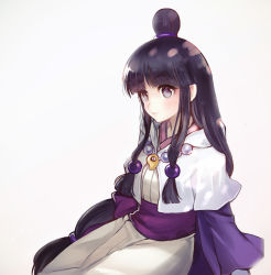 Rule 34 | 1girl, ace attorney, artist request, capelet, closed mouth, hair bobbles, hair bun, hair ornament, highres, japanese clothes, jewelry, kimono, long hair, long sleeves, looking at viewer, low-tied long hair, magatama, maodouzi, maya fey, necklace, pearl necklace, pendant, phoenix wright: ace attorney - spirit of justice, purple eyes, sash, sidelocks, simple background, single hair bun, sitting, smile, solo, very long hair, white background, yokozuwari