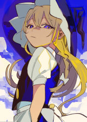 Rule 34 | 1girl, absurdres, blonde hair, blue background, closed mouth, commentary request, expressionless, hair between eyes, hat, highres, kirisame marisa, looking at viewer, looking back, purple eyes, shi chimi, simple background, solo, touhou, upper body, witch hat