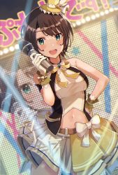 Rule 34 | 1girl, :d, absurdres, aqua eyes, armlet, belt, blush, bow, bow skirt, breasts, brown hair, gloves, halterneck, hand on own hip, haru yu, hat, highres, holding, holding microphone, hololive, hololive idol uniform, idol, layered skirt, looking at viewer, medium breasts, microphone, mini hat, mini top hat, miniskirt, navel, official alternate costume, oozora subaru, open mouth, short hair, skirt, sleeveless, smile, solo, stage, swept bangs, teeth, top hat, upper teeth only, virtual youtuber, white bow, white gloves, white skirt, wrist cuffs, yellow hat, yellow skirt